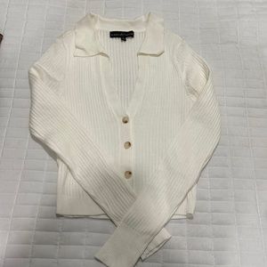 Cropped Sweater/Cardigan